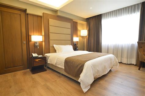 fully booked san fernando photos|BENDIX HOTEL $59 ($̶7̶0̶) .